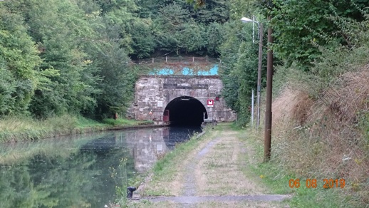 Tunnel
